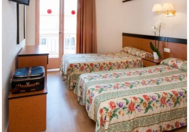 Románticas habitaciones en Guitart La Molina Resort & Spa. Disfruta  nuestra oferta en Girona